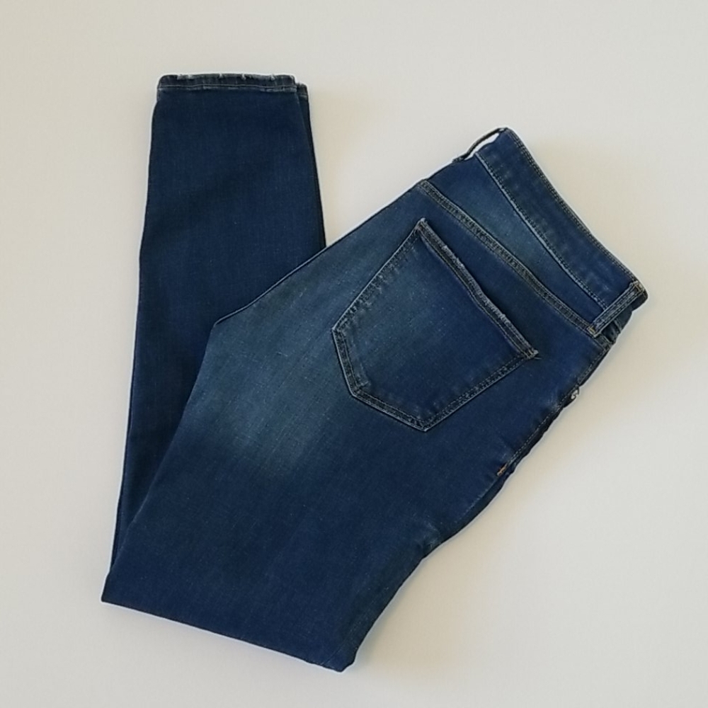 Zara Woman Distressed Skinny Jeans SZ 6
